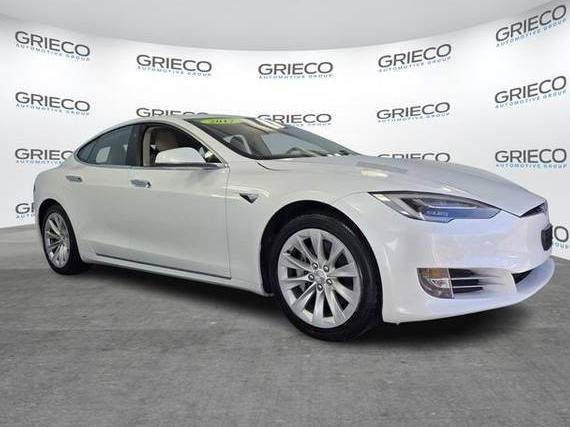 TESLA MODEL S 2017 5YJSA1E27HF190768 image TESLA MODEL S 2017 5YJSA1E27HF190768 image